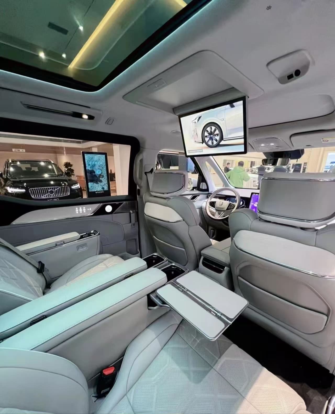 Premium airport transfer cabin